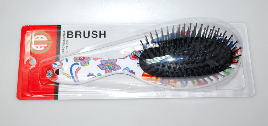 HAIR BRUSH (6902L-FLOWER) 1 HAIR BRUSH (6902L-FLOWER)