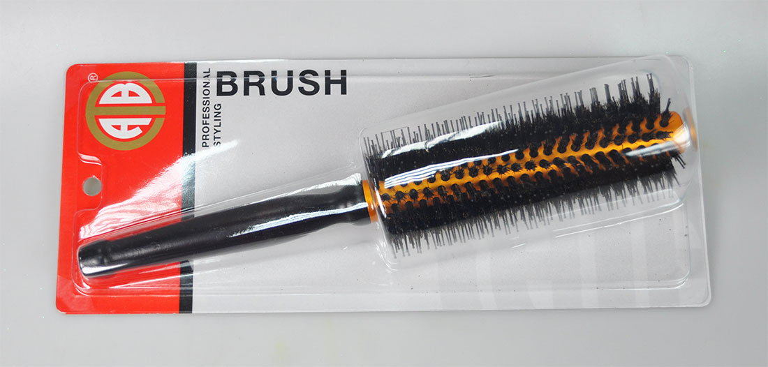 HAIR BRUSH (47797CAL) 1 HAIR BRUSH (47797CAL)