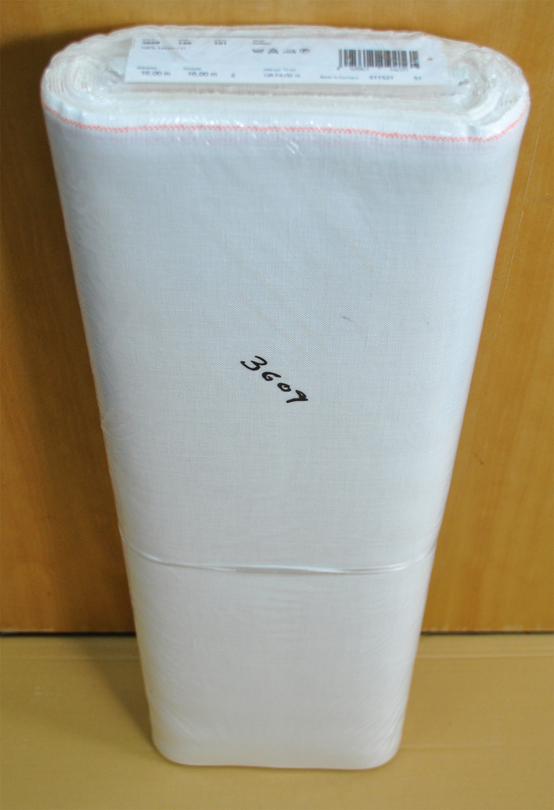 AIDA FABRIC"BELFAST":140CM (3609-140) 1 AIDA FABRIC"BELFAST":140CM (3609-140)