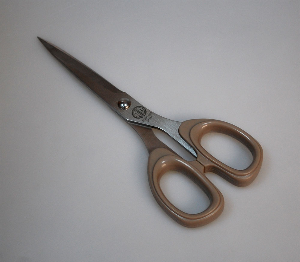 ST ST.STEEL SCISSORS:6":POUCH (AMW27)