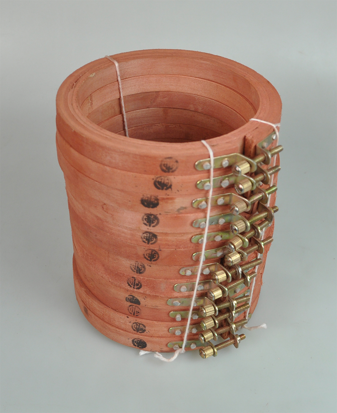 WOODEN EMB WOODEN EMB.FRAME:4" (BROWN/WEF-4)