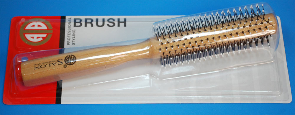 WOODEN HANDLE HAIR BRUSH (M5701EB-MAS15BL) 1 WOODEN HANDLE HAIR BRUSH (M5701EB-MAS15BL)