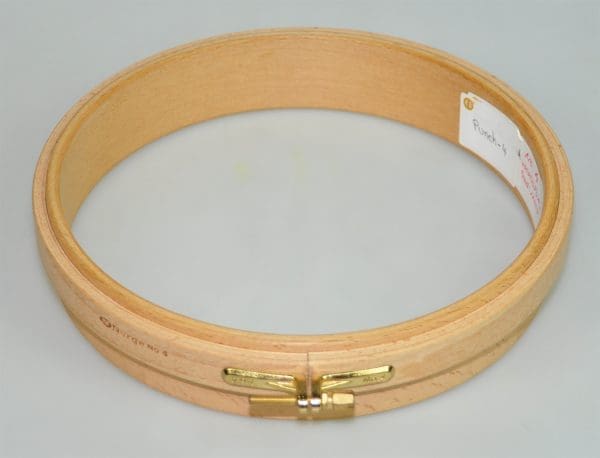 WOOD.PUNCH EMB.HOOP:NO.4 (NRG/PUNCH-4)