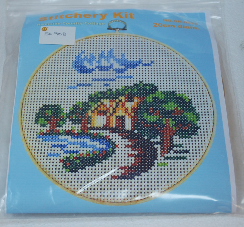 STITCHERY KIT 8" (SK908) 1 STITCHERY KIT 8" (SK908)