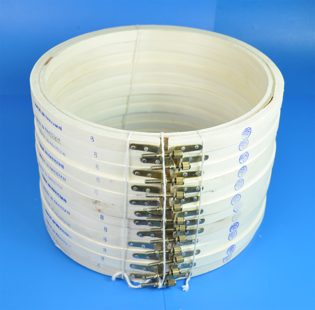 WOODEN EMB WOODEN EMB.FRAME:8" (WHITE/WEF-8)