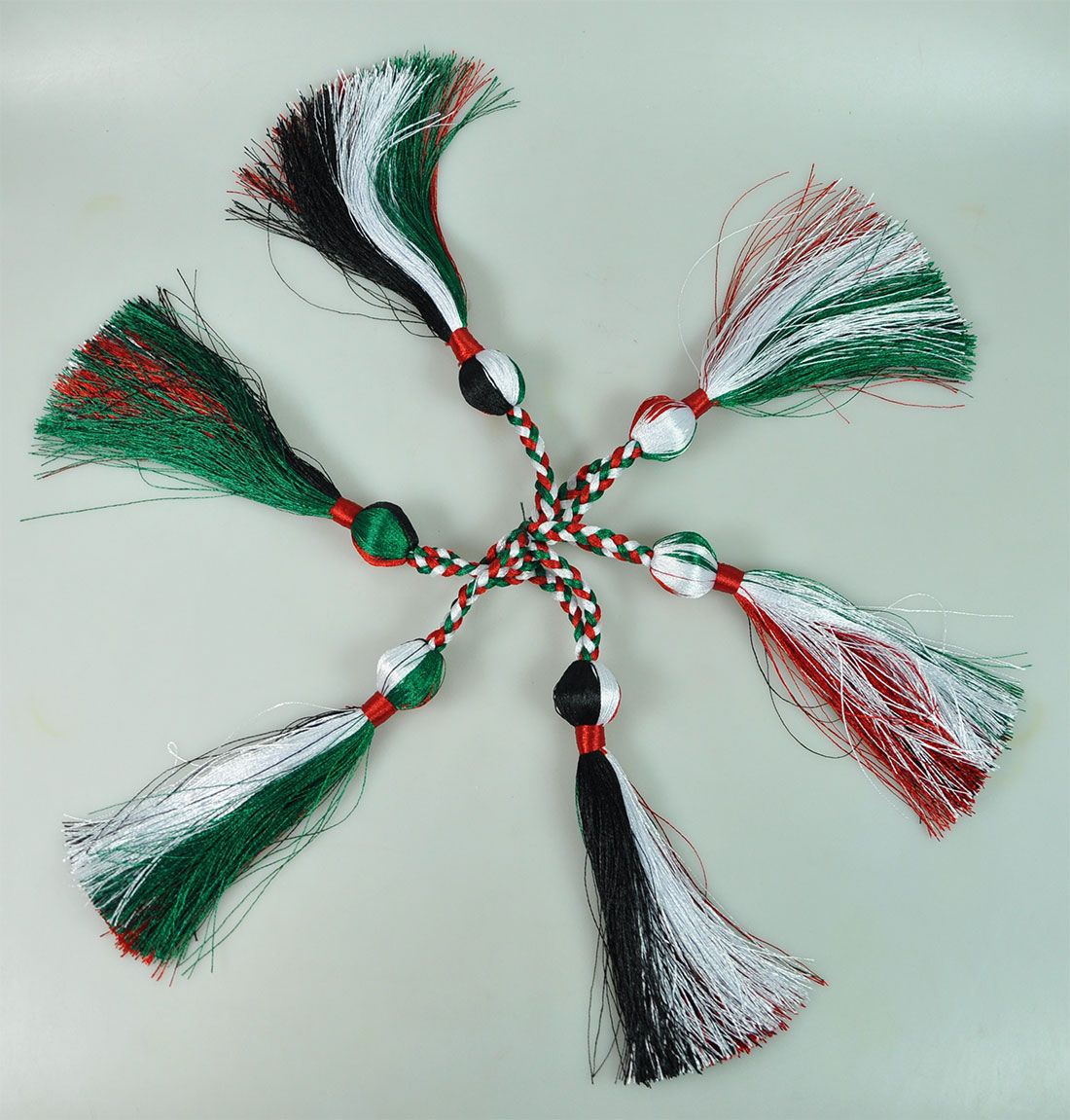 TASSELS:6PC/PKT (9200/U) 1 TASSELS:6PC/PKT (9200/U)