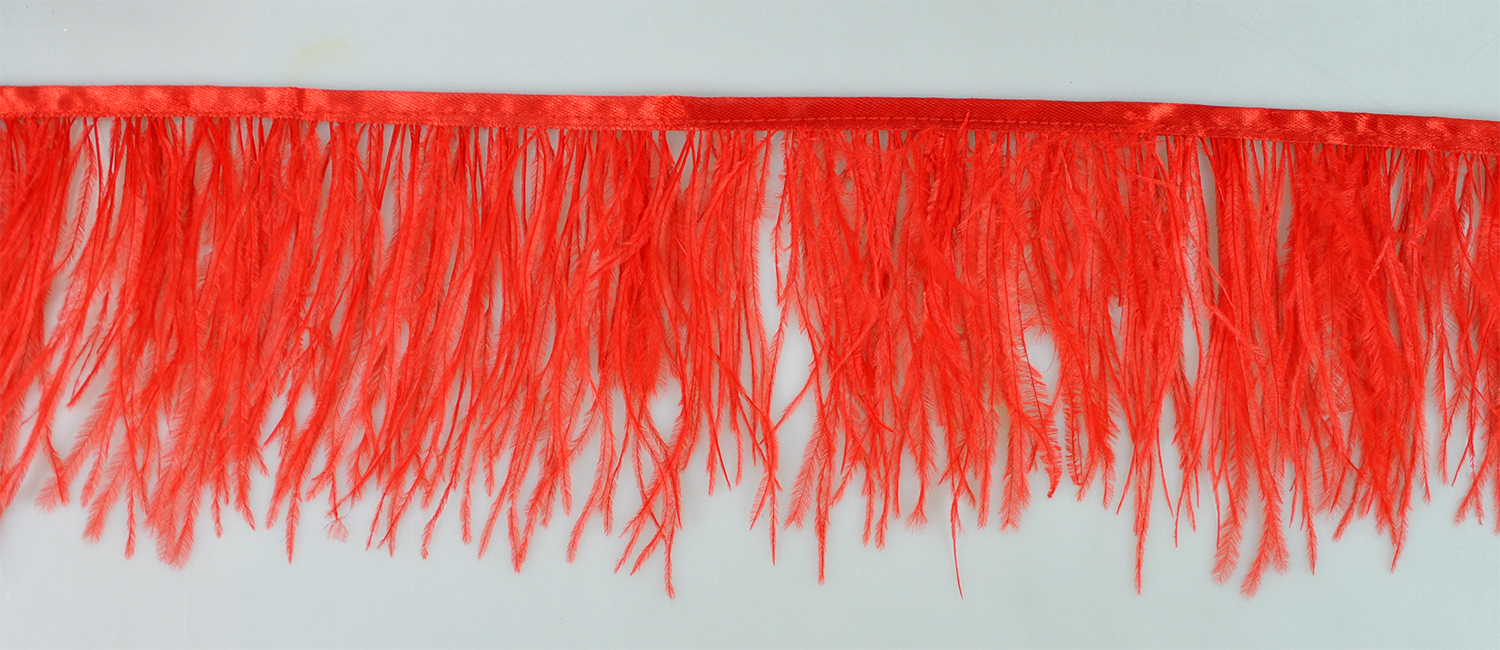OSTRICH FEATHER TRIMMING:5Y (818-1506) 1 OSTRICH FEATHER TRIMMING:5Y (818-1506)