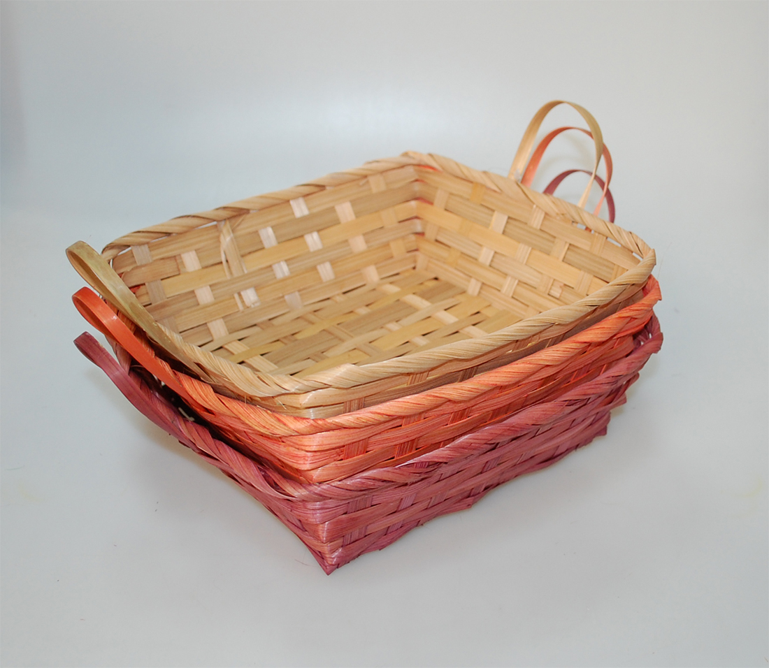WILLOW BASKET (B3A4) 1 WILLOW BASKET (B3A4)
