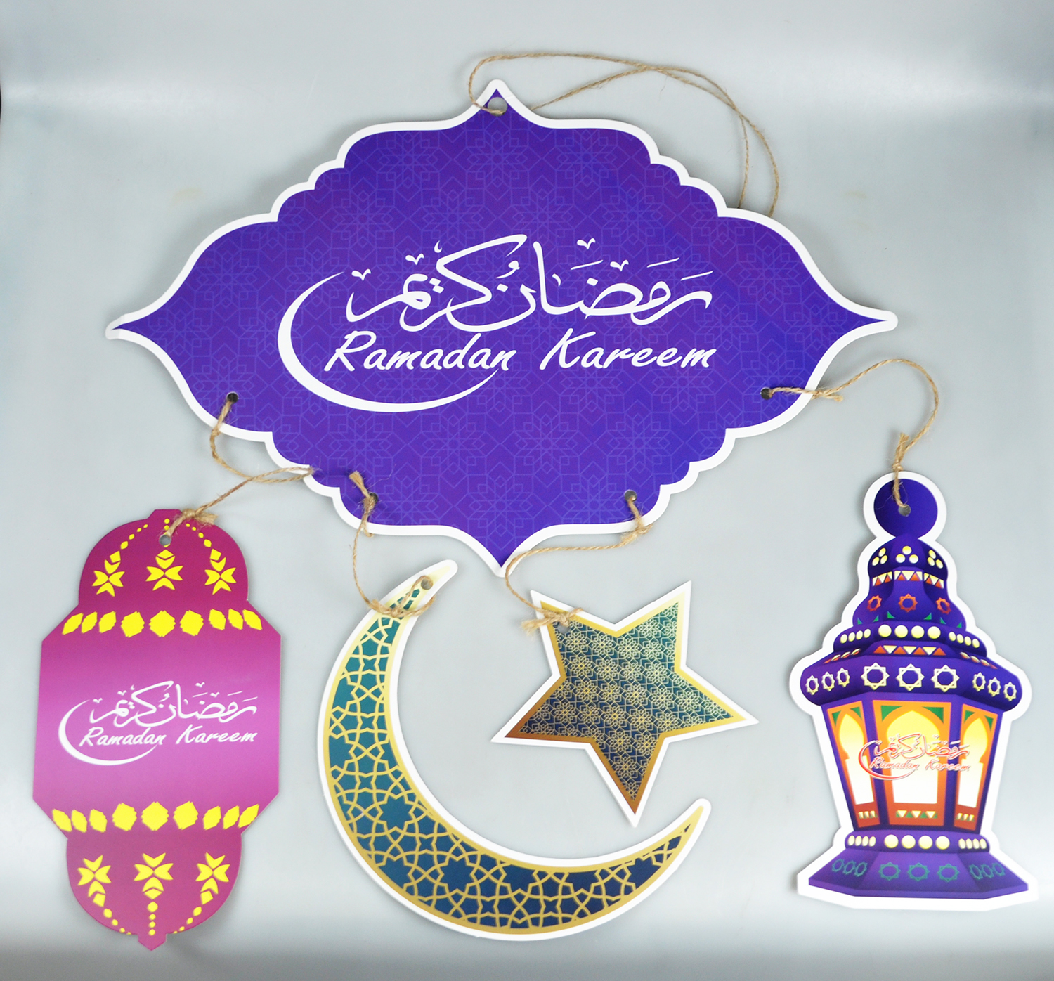 DECORATION W/STRINGS:1PC (A427/28) 1 DECORATION W/STRINGS:1PC (A427/28)