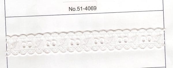 T/C CUTTING LACE:1":7YD (D-51-4069)