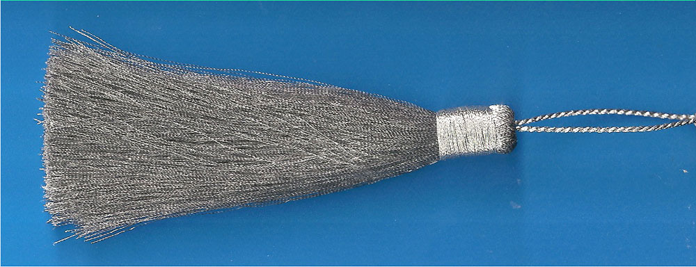 TUSSELS (9004) 1 TUSSELS (9004)