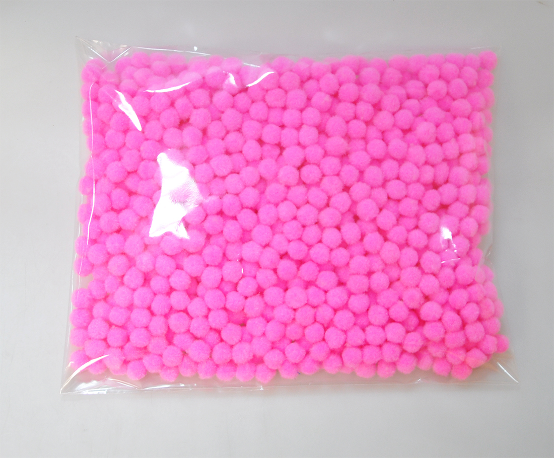 POMPOM BALL:1CM:1250PC/BAG (994/1) 1 POMPOM BALL:1CM:1250PC/BAG (994/1)