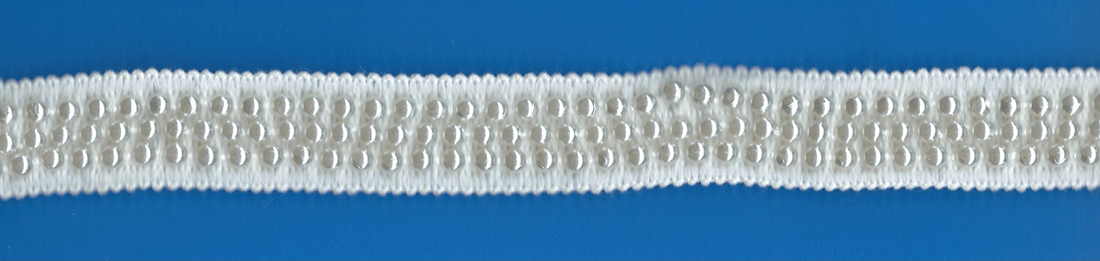 LACE W/BEADS;15Y (3/SH-LACE) 1 LACE W/BEADS;15Y (3/SH-LACE)
