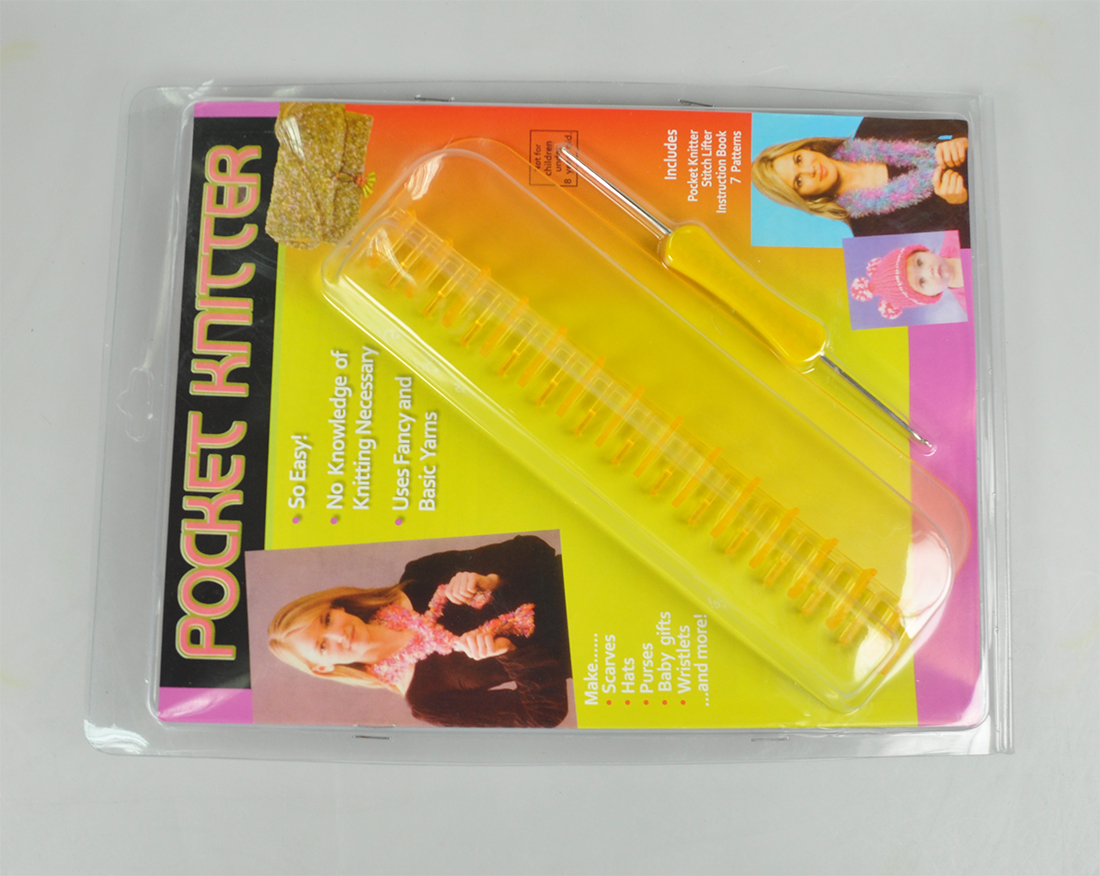 KNIFTY KNITTER (N04-928) 1 KNIFTY KNITTER (N04-928)