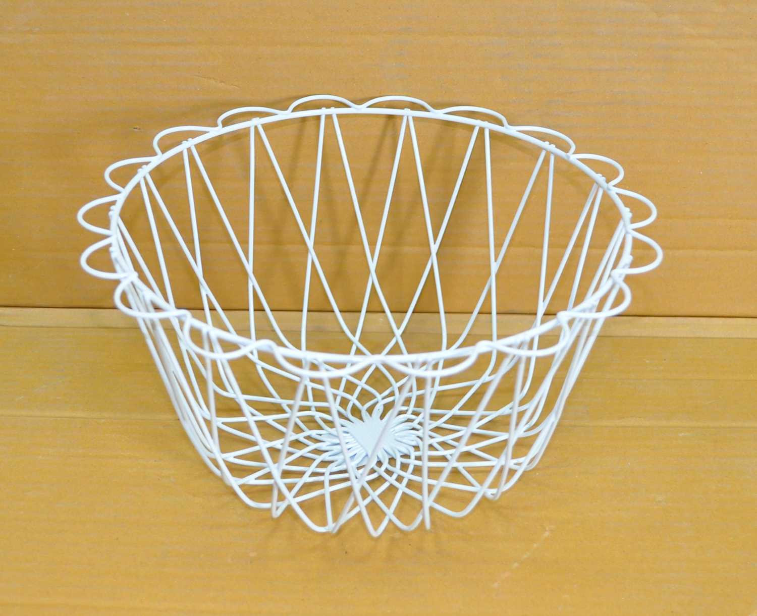 METAL BASKET (K9576L) 1 METAL BASKET (K9576L)