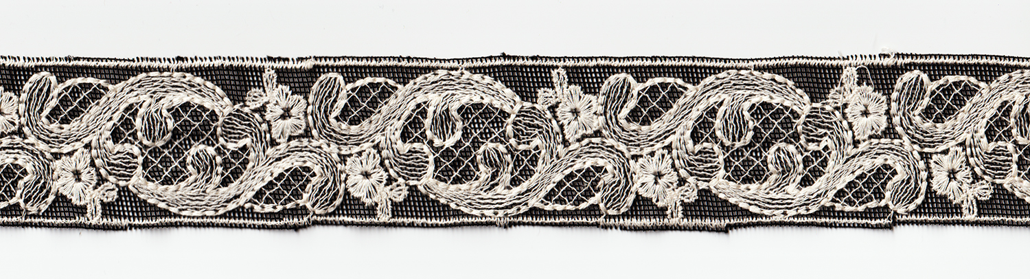 LACE:10Y (Q9388) 1 LACE:10Y (Q9388)