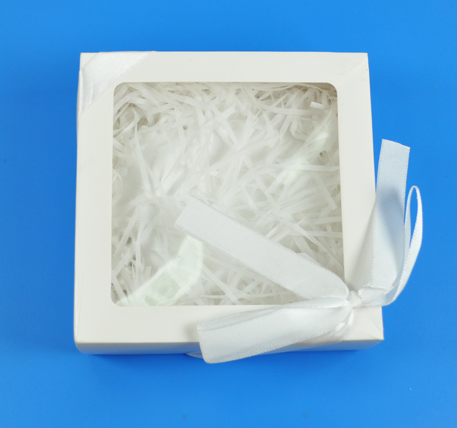 GIFT BOX (A9233/62) 1 GIFT BOX (A9233/62)