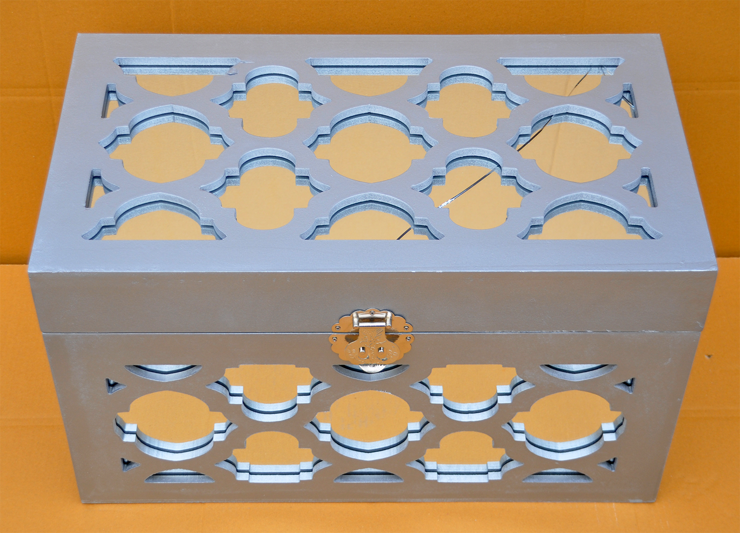 WOODEN BOX; S/3 (JG01-16B179)