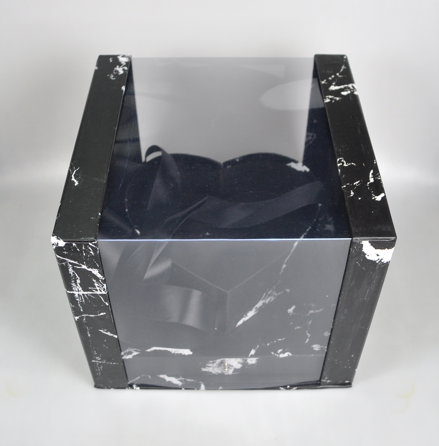 FLOWER BOX (D090) 1 FLOWER BOX (D090)