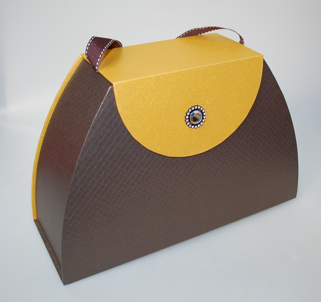 SUITCASE:S/3 (CX13147) 1 SUITCASE:S/3 (CX13147)