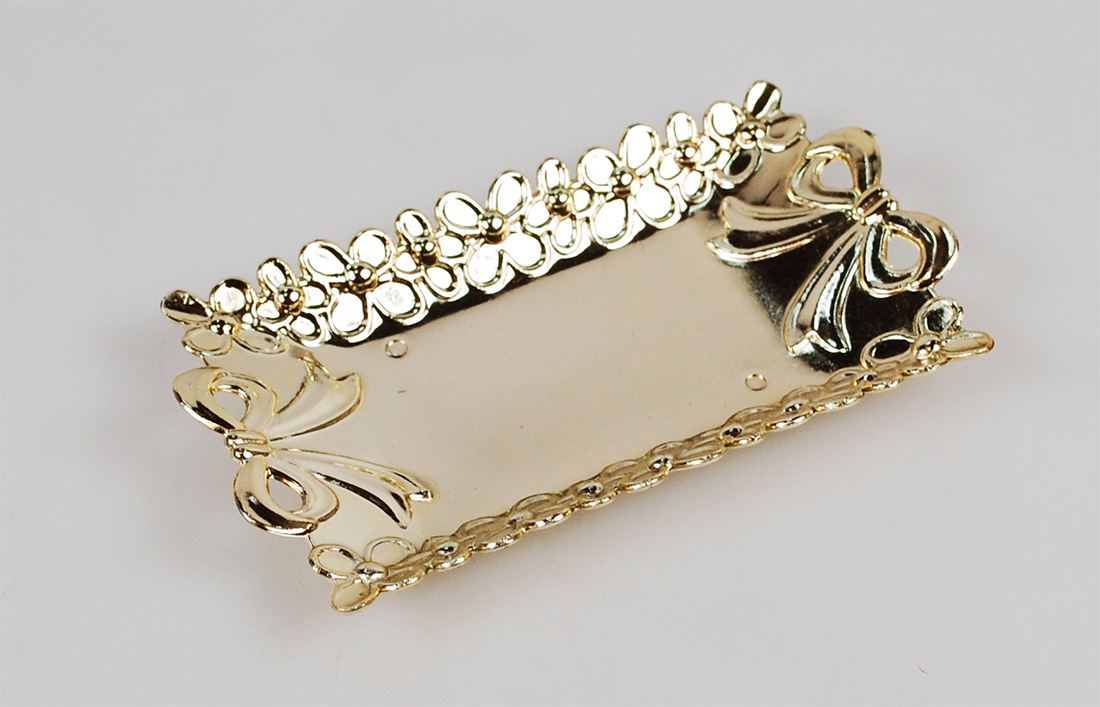 SMALL CANDY TRAY (22/9) 1 SMALL CANDY TRAY (22/9)