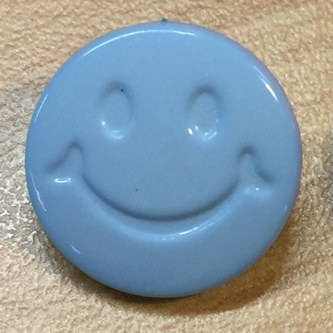 BOX/04.109.24 BOX/04.109.24.05 (SMILY FACE BUTTON:3CRDx5PC)