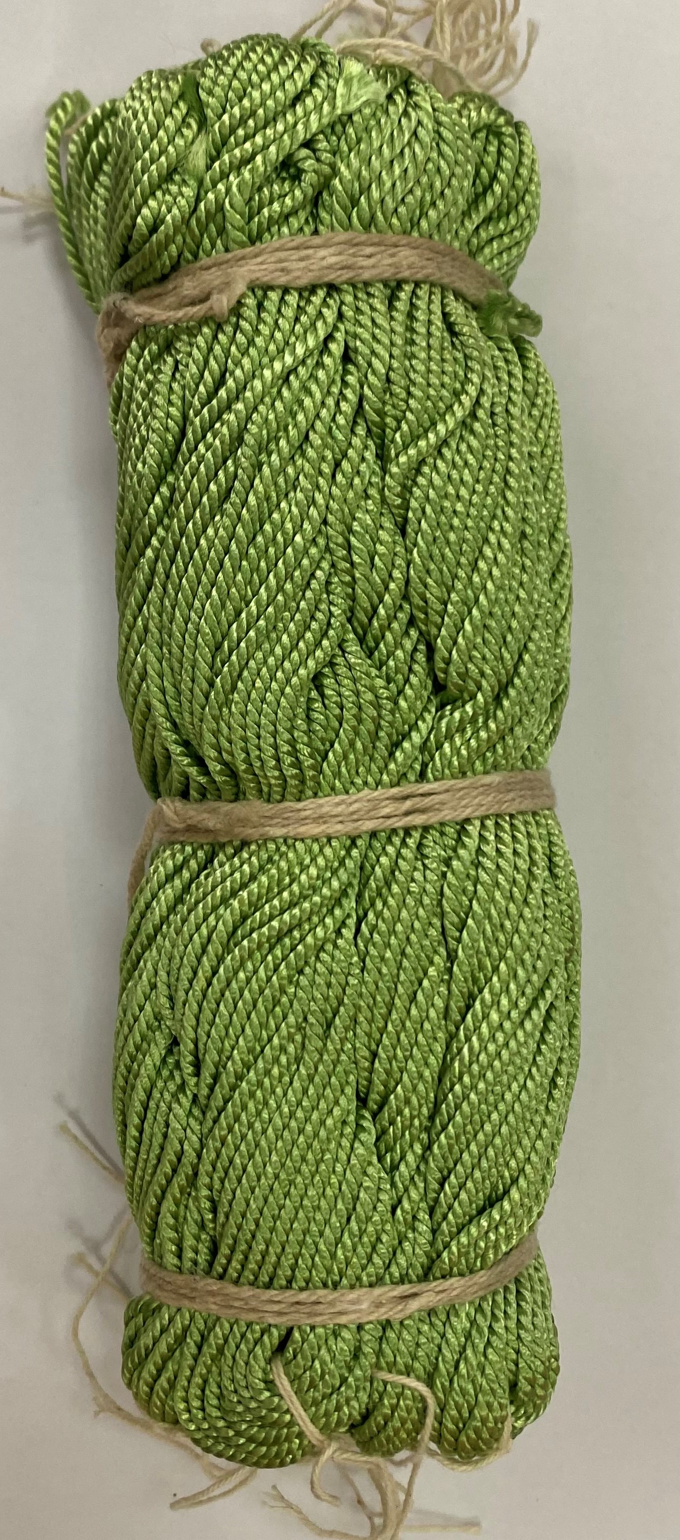 CORD: 9MTR/PC: 1DOZ/PKT (5064/FNA001) - 22