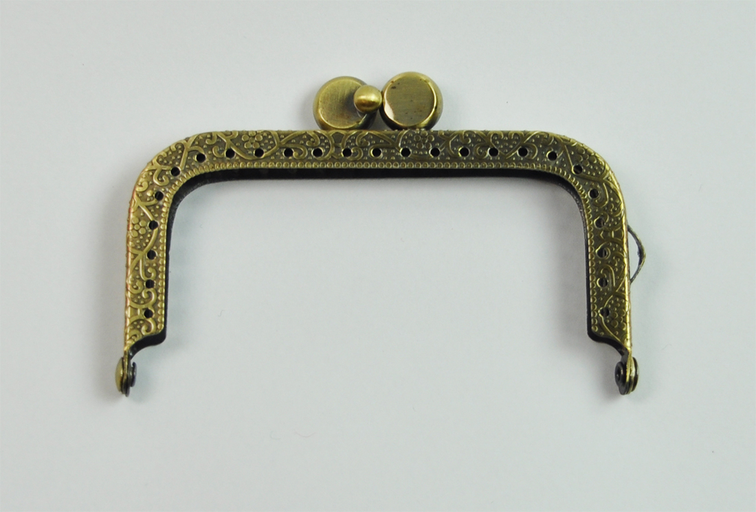 HF-085-007-B (METAL BAG HANDLE:85MM:6PC) 1 HF-085-007-B (METAL BAG HANDLE:85MM:6PC)