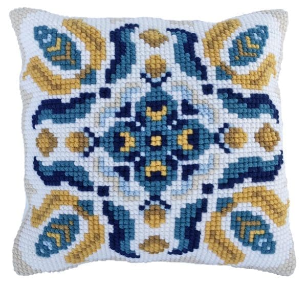 LH9.011 (CROSS STITCH CUSHION KIT)