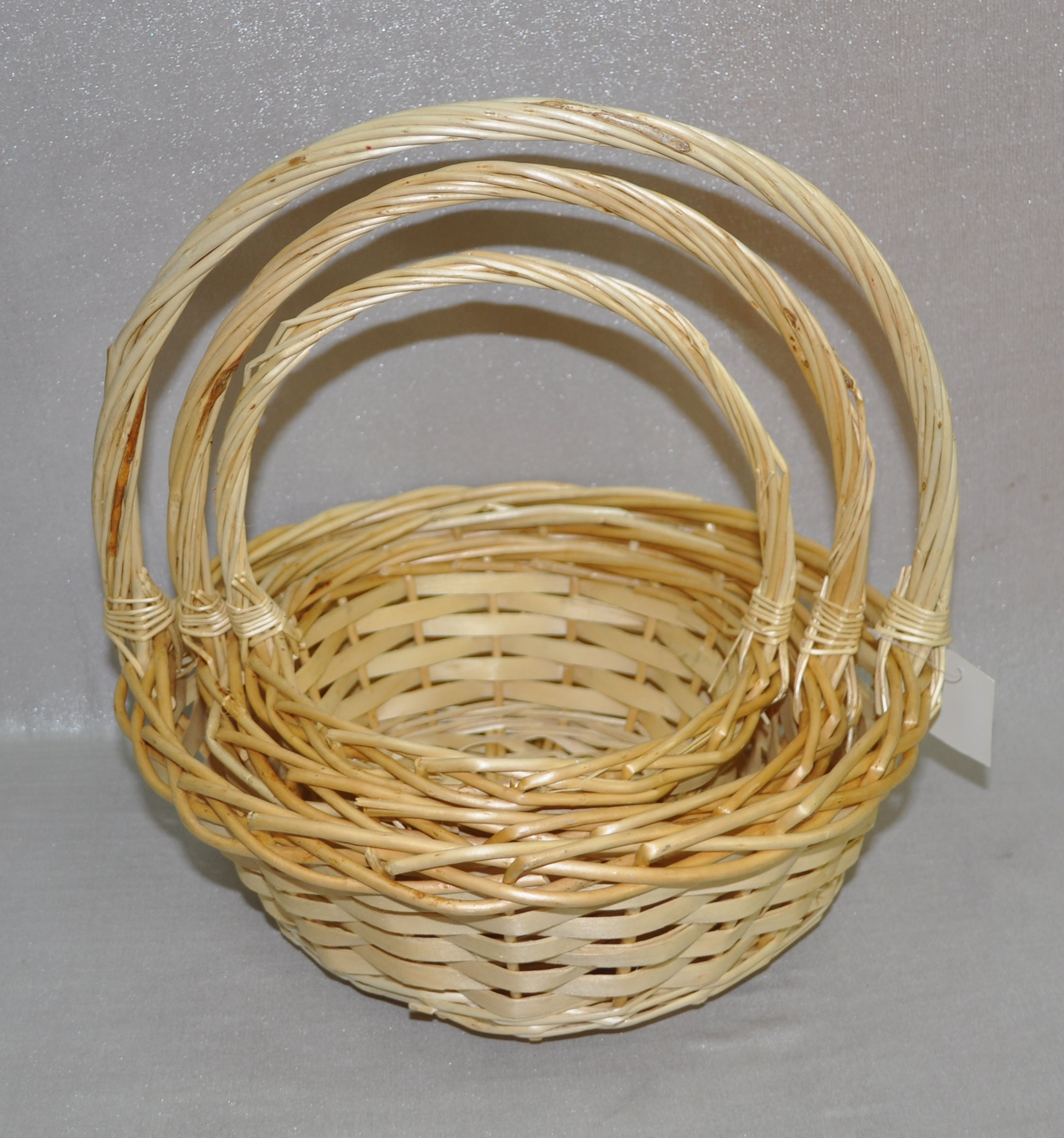 WILLOW BASKET:S/3 (33*33*35) (A0938-1WH) Wholesale Supplier in UAE ...