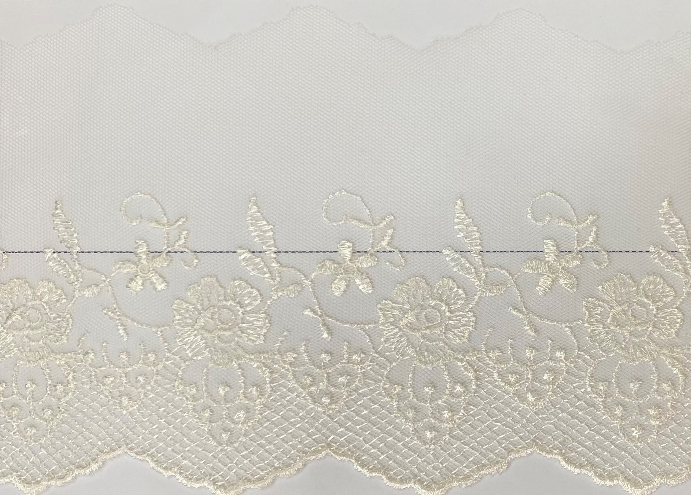D-45-4139 (NET CUTTING LACE;15YDS) - POL-3-3/4"-OFFWHITE