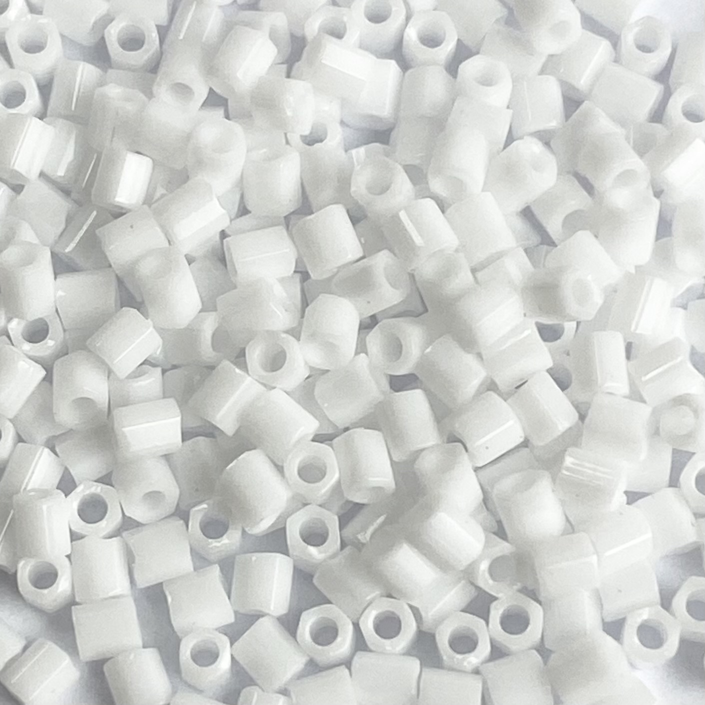 Glass Beads5pkt12kg Miy2c 110 402 Wholesale Supplier In Uae Iran And Saudi Arabia 2611